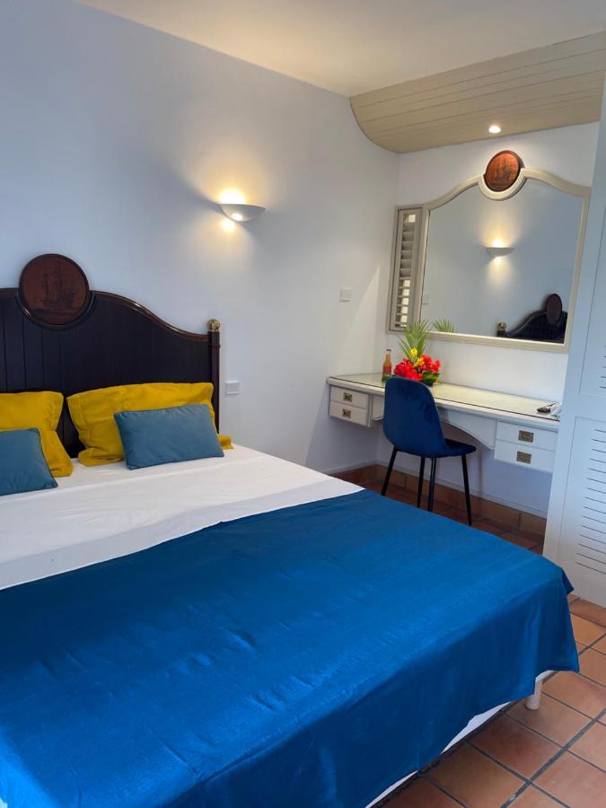 Appartement Vue Mer A 2 Minutes A Pied Des Plages Tartane La Trinité Exterior foto